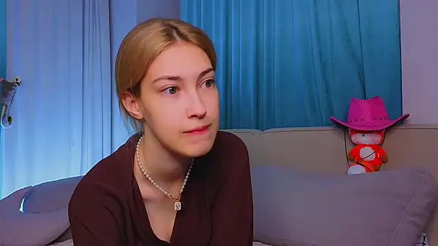 AngelicRice online show from 11-08-25, 11:14