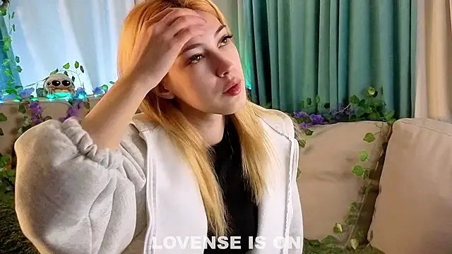 AngelicRice online show from 02-15-26, 01:21