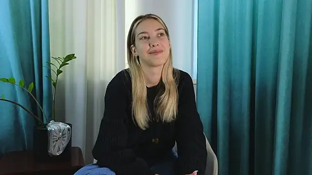 AngelicRice online show from 09-18-25, 11:13