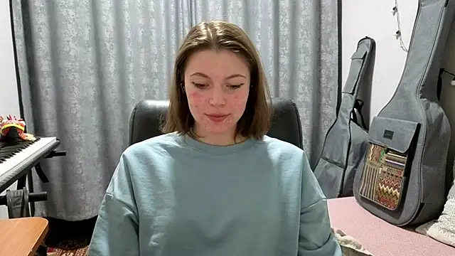 CutieAnny online show from 05-22-26, 07:23