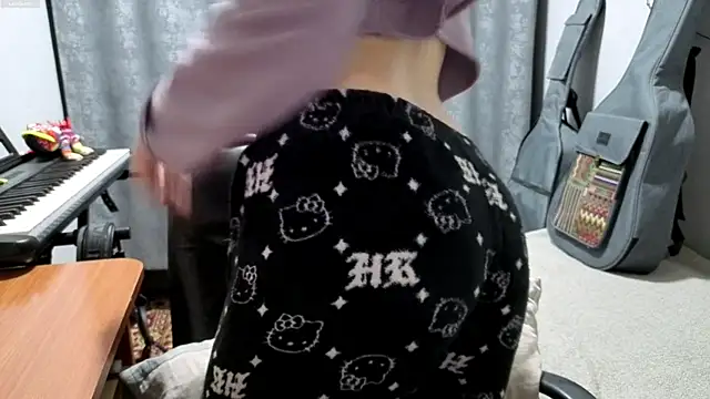 CutieAnny online show from 05-06-26, 09:08