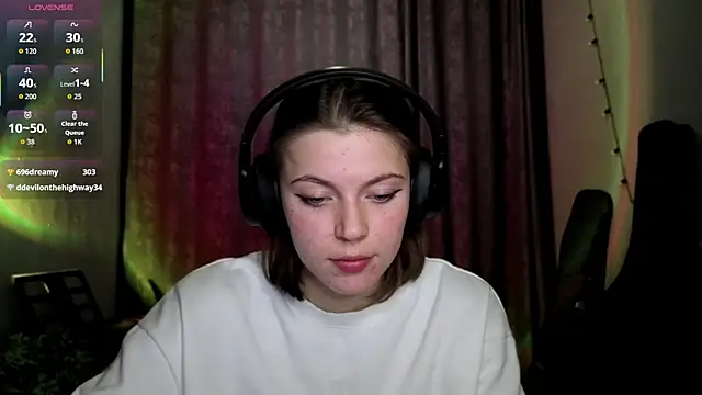 CutieAnny online show from 02-17-26, 09:34