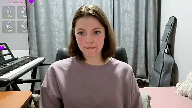 CutieAnny online show from 06-04-26, 07:40