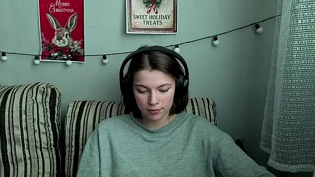 CutieAnny online show from 01-19-26, 08:18