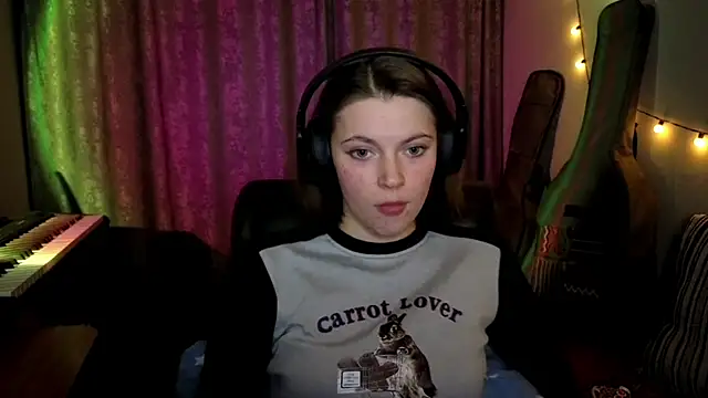 CutieAnny online show from 03-03-26, 08:05