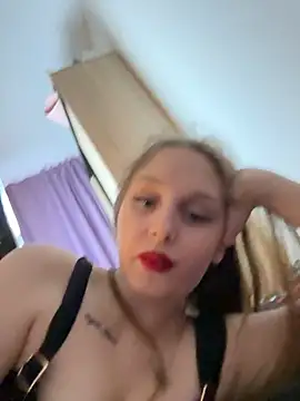 HoneyLace  online show from 03-20-26, 03:57