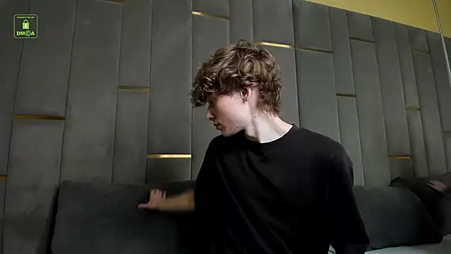 Snapshot of Kevin_Garsia chatting on 09-20-25, 08:14 Kevin Garsia online show from 09-20-25, 08:14