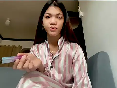 CassieSommereux online show from 03-01-26, 03:50
