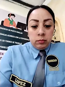 CRISTAL  11 online show from 10-21-25, 01:32