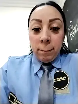 CRISTAL  11 online show from 10-18-25, 01:57