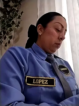 CRISTAL  11 online show from 10-25-25, 01:34