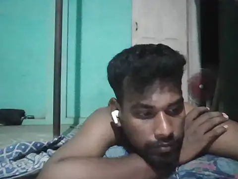 Snapshot of Tamilgud23 chatting on 06-27-26, 05:19 Tamilgud23 online show from 06-27-26, 05:19