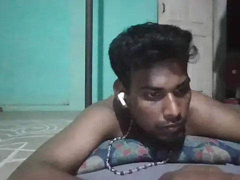 Snapshot of Tamilgud23 chatting on 07-11-26, 05:13 Tamilgud23 online show from 07-11-26, 05:13