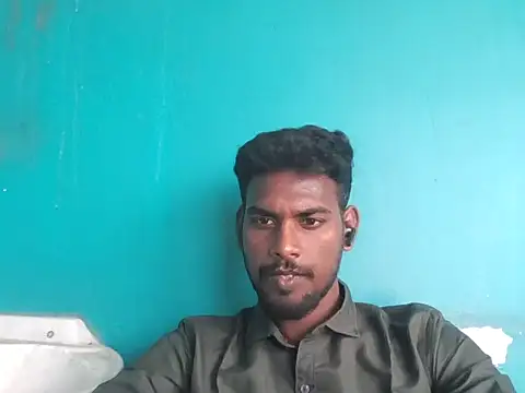 Snapshot of Tamilgud23 chatting on 02-20-26, 08:38 Tamilgud23 online show from 02-20-26, 08:38