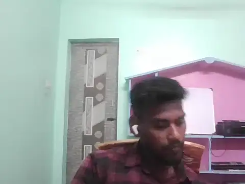 Snapshot of Tamilgud23 chatting on 06-11-26, 05:15 Tamilgud23 online show from 06-11-26, 05:15