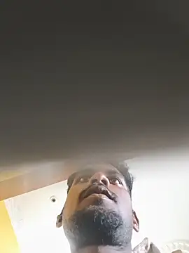 Snapshot of Tamilgud23 chatting on 02-09-26, 08:23 Tamilgud23 online show from 02-09-26, 08:23