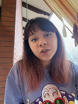 YumiLux online show from 02-08-26, 04:05