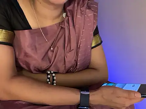 hot spicey online show from 04-29-26, 06:58