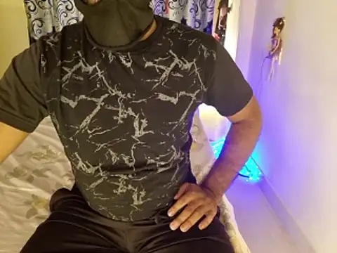 hot spicey online show from 05-20-26, 06:27