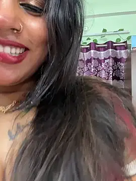 Snapshot of V-Hot-Sweti chatting on 09-14-25, 07:14 V-Hot-Sweti online show from 09-14-25, 07:14