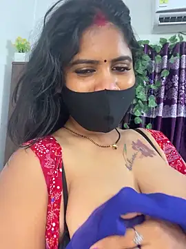 Snapshot of V-Hot-Sweti chatting on 10-09-25, 06:08 V-Hot-Sweti online show from 10-09-25, 06:08