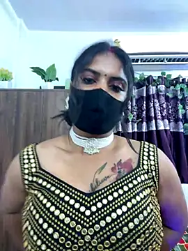 Snapshot of V-Hot-Sweti chatting on 10-05-25, 05:36 V-Hot-Sweti online show from 10-05-25, 05:36