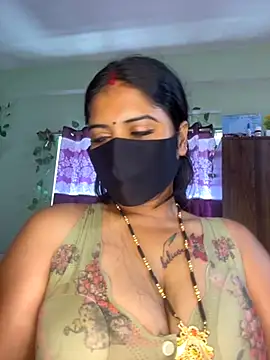 Snapshot of V-Hot-Sweti chatting on 09-27-25, 06:19 V-Hot-Sweti online show from 09-27-25, 06:19