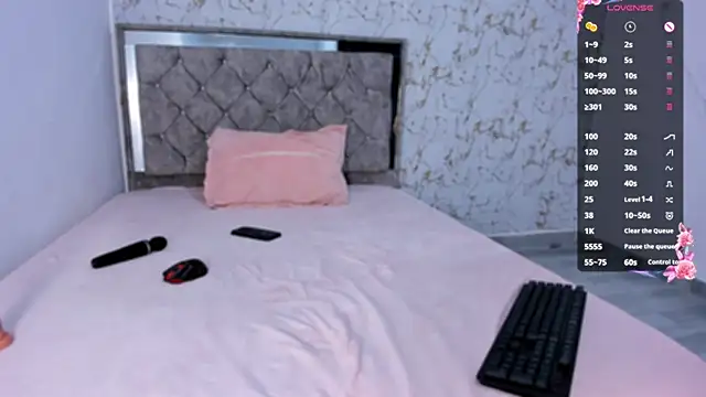 Layla fontainex x online show from 10-22-25, 12:48