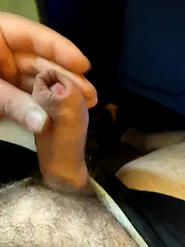   Mike    online show from 04-12-26, 04:43