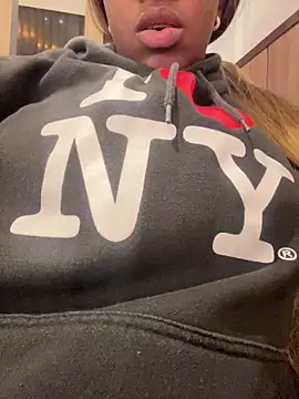 MiaPersie online show from 03-13-26, 04:23