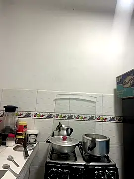 zaracollins01 online show from 10-21-25, 06:29