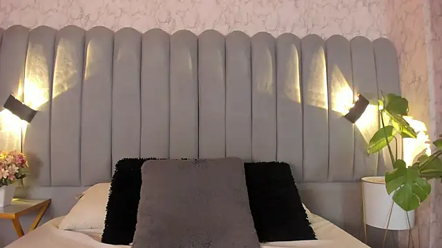 aylacallowey online show from 03-25-26, 07:13