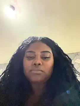 LunaSthena online show from 10-16-25, 12:52