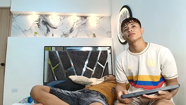 GRETTY BOYS online show from 10-20-25, 07:09