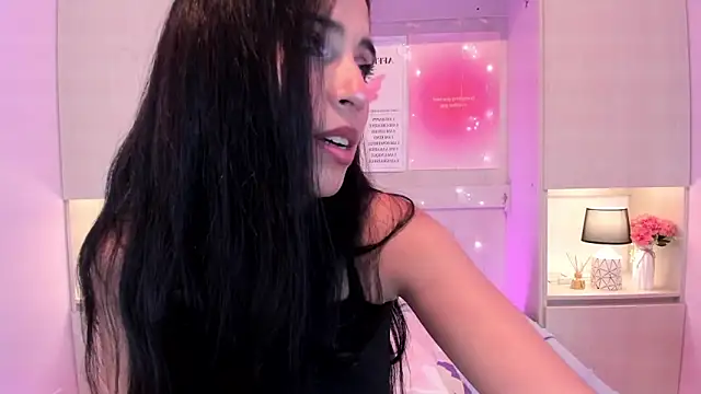 Snapshot of LexxaQueen chatting on 09-28-25, 04:19 LexxaQueen online show from 09-28-25, 04:19