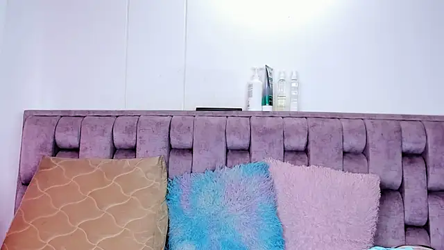 Alexa-Hunter online show from 02-07-26, 08:06