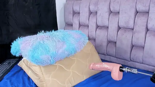 Alexa-Hunter online show from 10-05-25, 07:48