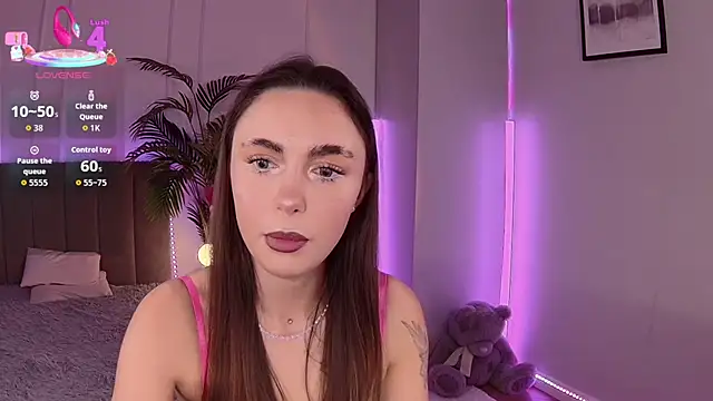 Snapshot of Leri_Star chatting on 10-20-25, 06:52 Leri Star online show from 10-20-25, 06:52