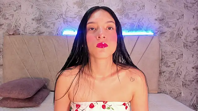 violet 77711 online show from 10-19-25, 10:07