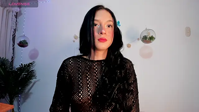 violet 77711 online show from 04-04-26, 10:16