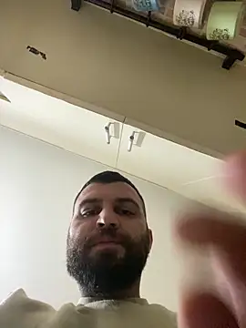 banuemre28 online show from 02-02-26, 07:13