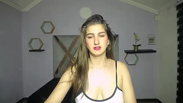 Dafne castro  online show from 09-28-25, 10:33