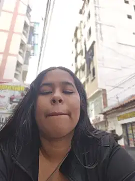 Alii son online show from 06-18-26, 12:54