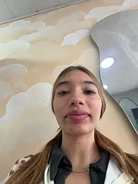 Sophia Queen03 online show from 03-12-26, 08:02