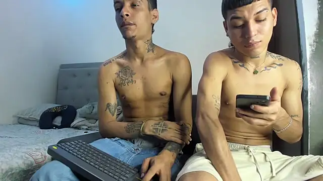 twinkDuohot online show from 04-09-26, 05:53