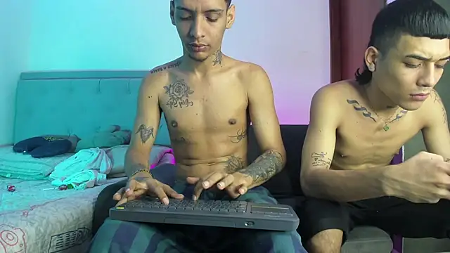 twinkDuohot online show from 04-01-26, 12:13