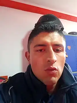 Snapshot of Fireman_sex chatting on 09-14-25, 05:24 Fireman sex online show from 09-14-25, 05:24
