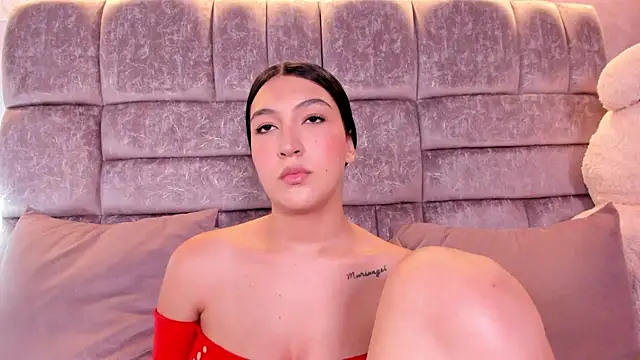 chloeriveraa online show from 09-25-25, 10:16