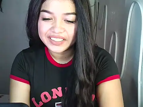 Delicious Cumgirlxx online show from 03-28-26, 06:25