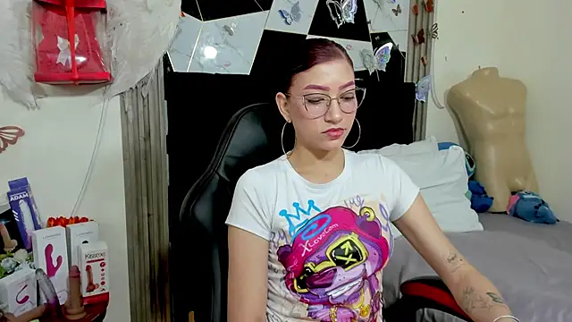 Snapshot of sophia_arevalo chatting on 07-01-26, 03:07 sophia arevalo online show from 07-01-26, 03:07